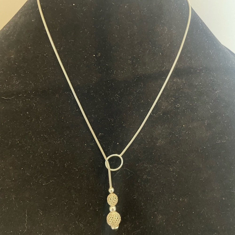 Elegant Silver Double Mesh Ball Lariat Necklace stamped 925 Silver - Picture 3 of 10